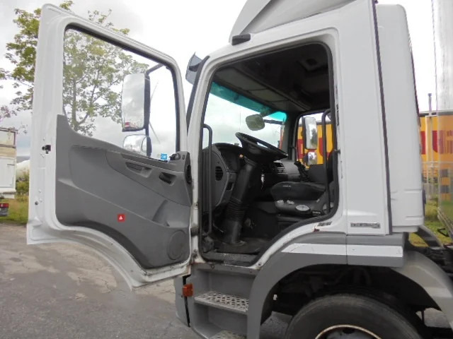 Camion fourgon Mercedes-Benz Atego 1529 290 PS MANEEL GEARBOX