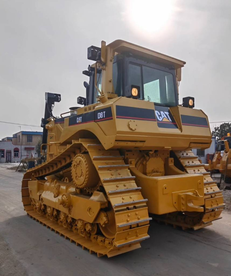 Bulldozer CAT D 8 T