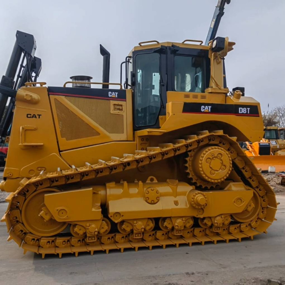 Bulldozer CAT D 8 T