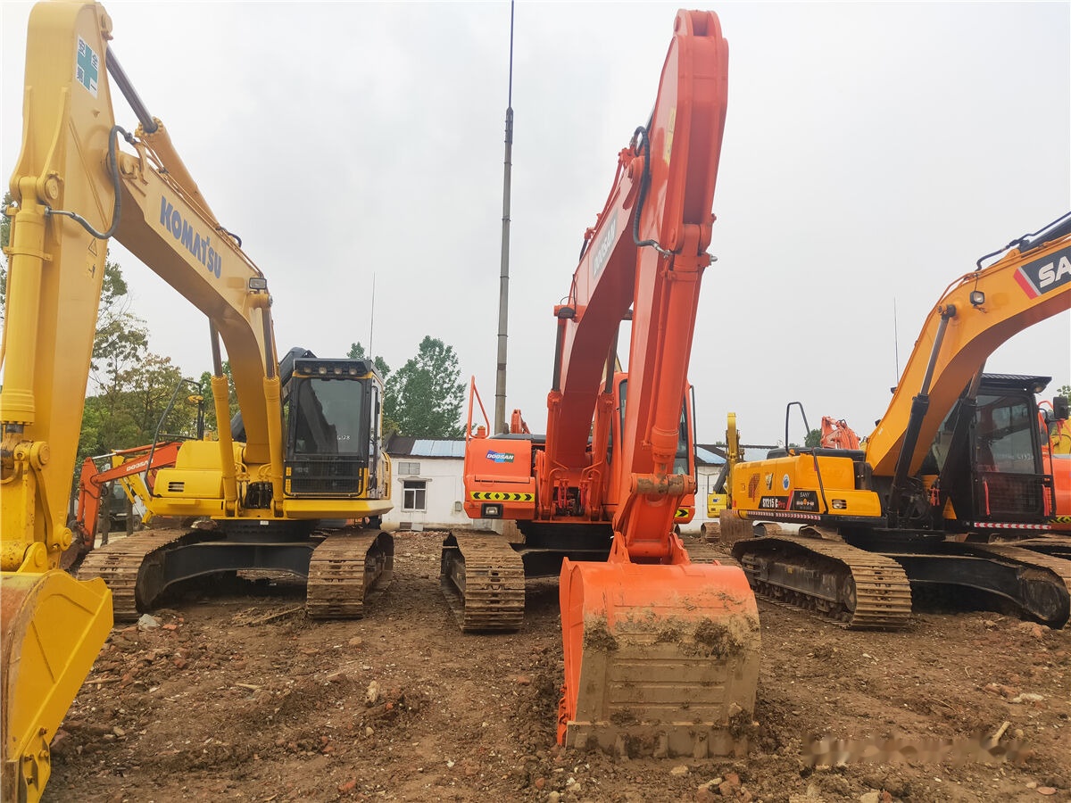 Doosan DH220LC-7 en leasing occasion Doosan DH220LC-7