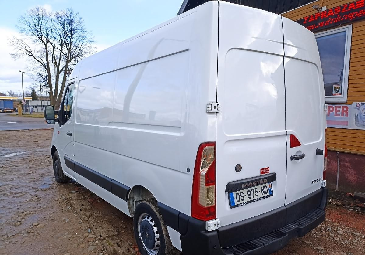 Fourgon utilitaire Renault Master L2H2 KLIMA-GPS