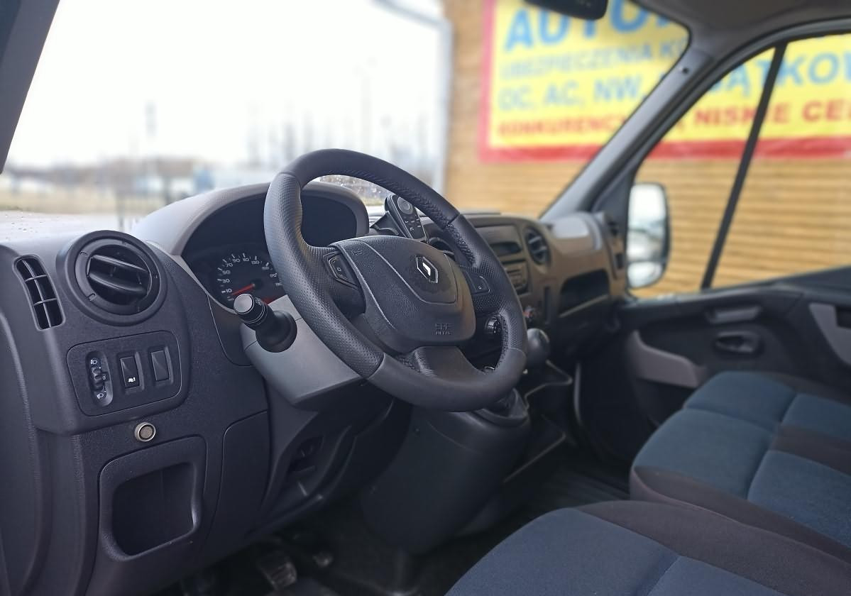 Fourgon utilitaire Renault Master L2H2 KLIMA-GPS