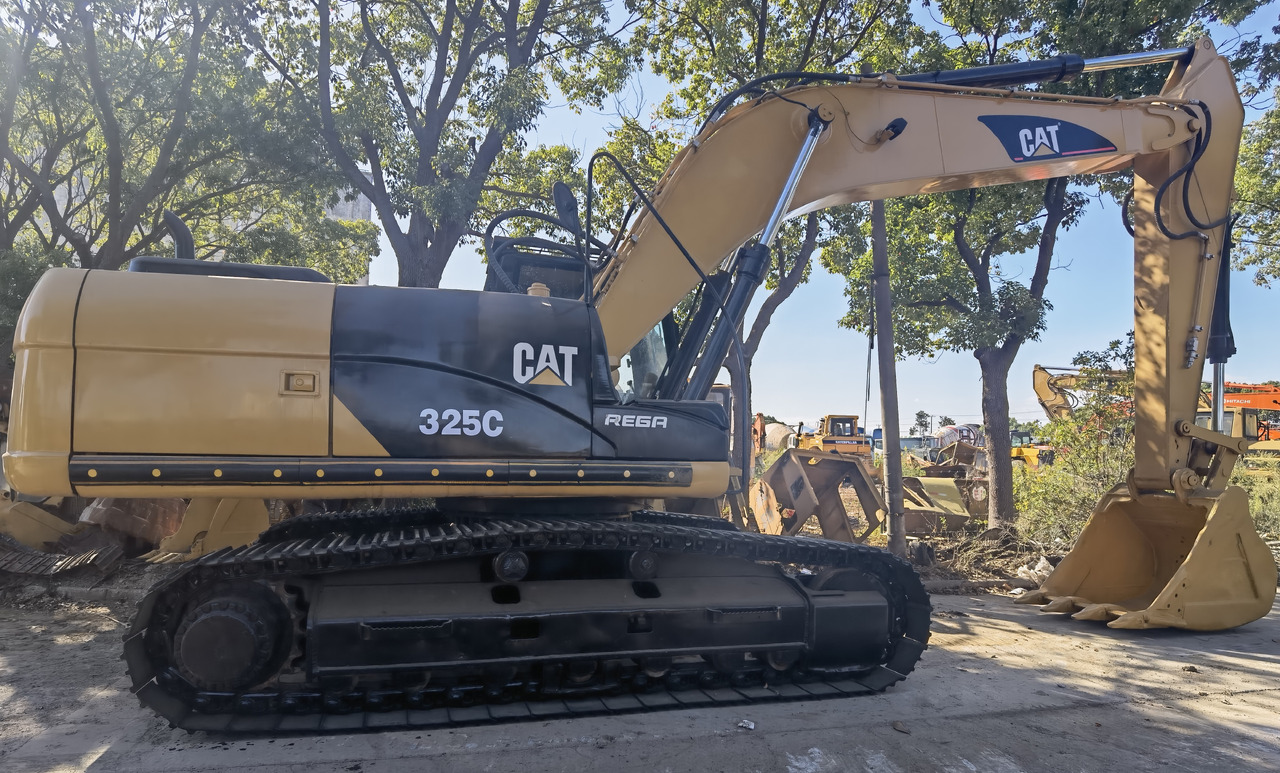 Pelle sur chenille CATERPILLAR CAT 325 C EXCAVATOR