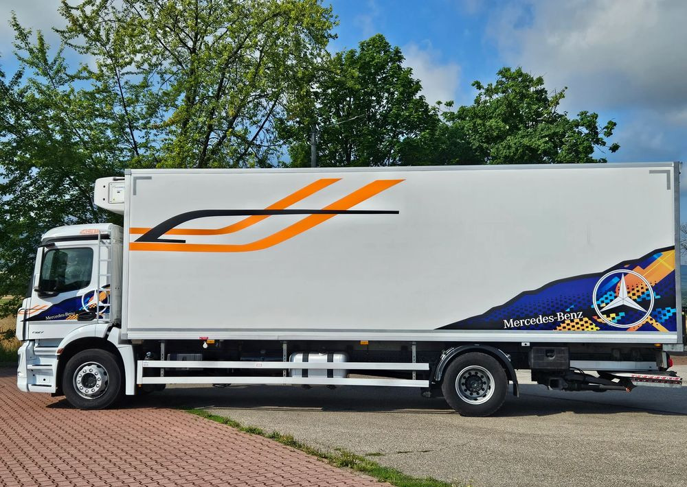 Camion frigorifique Mercedes-Benz ANTOS 1827/ACTROS/AXOR/CHŁODNIA/IZOTERMA/AGREGAT/WINDA/SUPER STAN/EURO6/SPROWADZONY