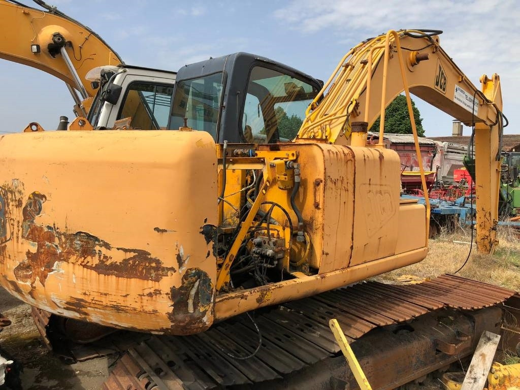 Pelle sur chenille JCB JS 103 FOR PARTS