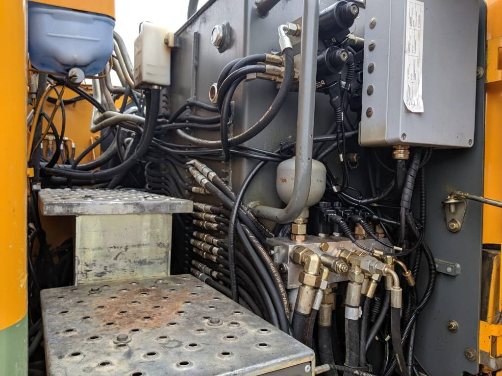 Pelle sur chenille Liebherr R 317 Litronic: photos 6 Pelle sur chenille Liebherr R 317 Litronic: photos 6