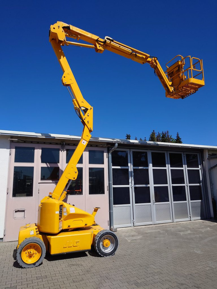 Nacelle articulée JLG M450AJ