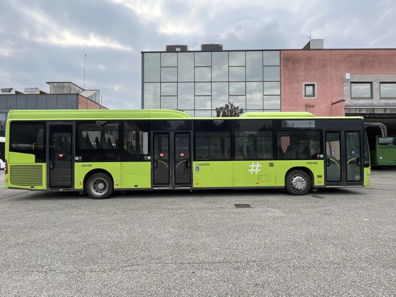 Bus interurbain Mercedes-Benz Citaro