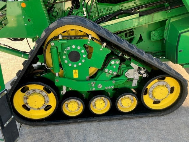 Moissonneuse-batteuse John Deere S690 TM