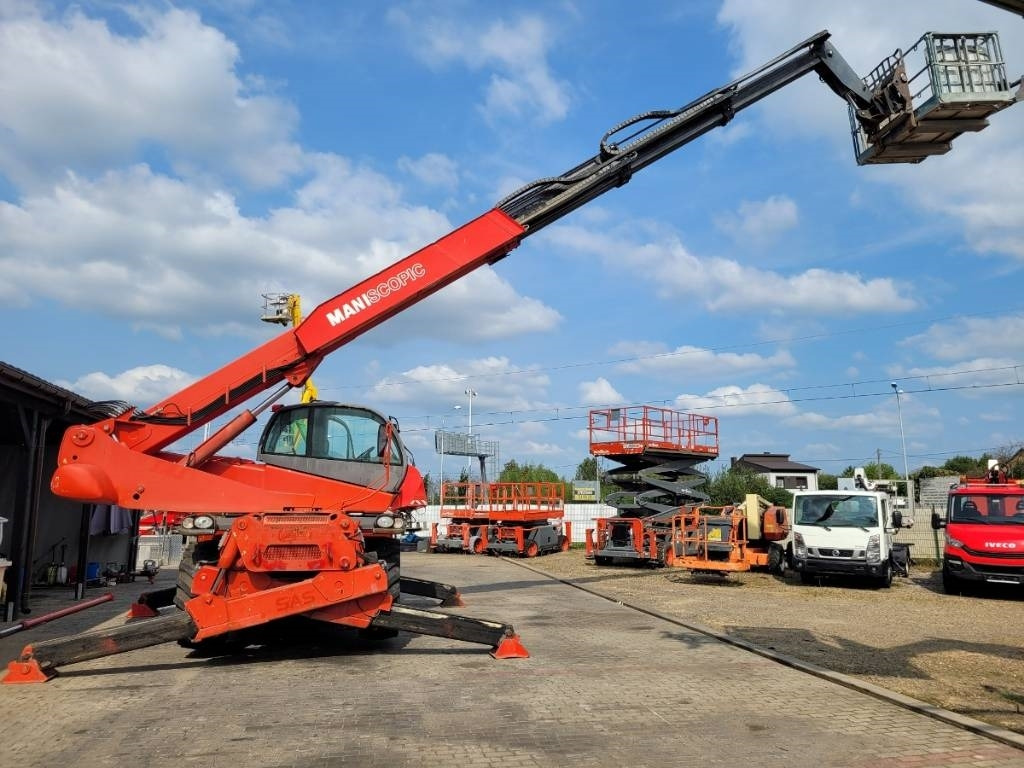 Chariot télescopique Manitou MRT 2540 Privilege - 25 m basket forks telehandler