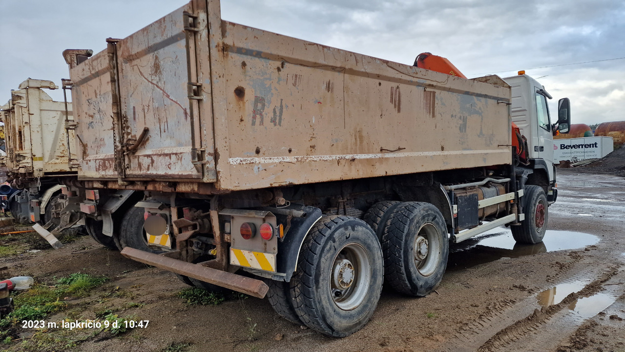 Camion benne VOLVO FM 12  6x6