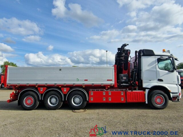 Camion benne, Camion grue Mercedes-Benz Arocs 3251 8x4 Hiab 302 EP-5 28M/T 19mHakenhöhe