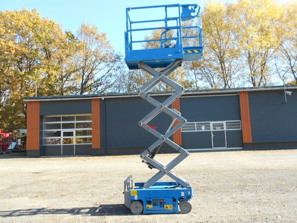 Nacelle ciseaux Genie GS 1330, Scherenarbeitsbühne Genie 5,9 m