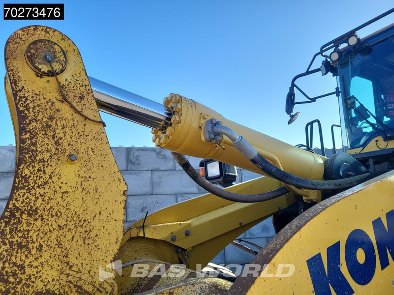 Chargeuse sur pneus Komatsu WA500-8