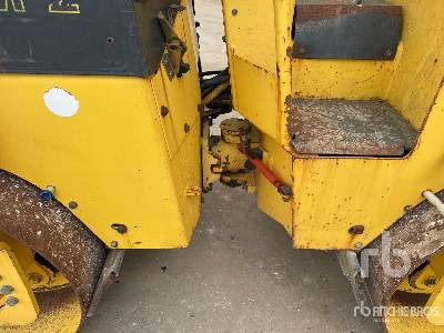 Rouleau compresseur BOMAG BW100 Compacteur Vibrant Tandem