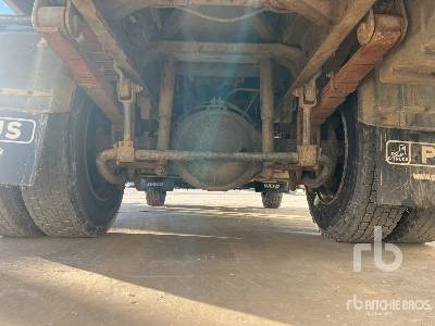 Camion benne, Camion grue IVECO EURO CARGO Camion Benne Avec Grue