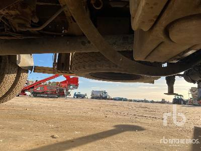 Camion benne, Camion grue IVECO EURO CARGO Camion Benne Avec Grue