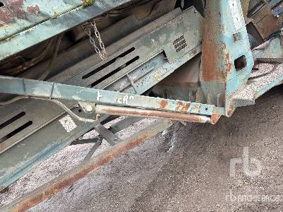 Crible POWERSCREEN CHIEFTAIN 1400 Tracked Crible