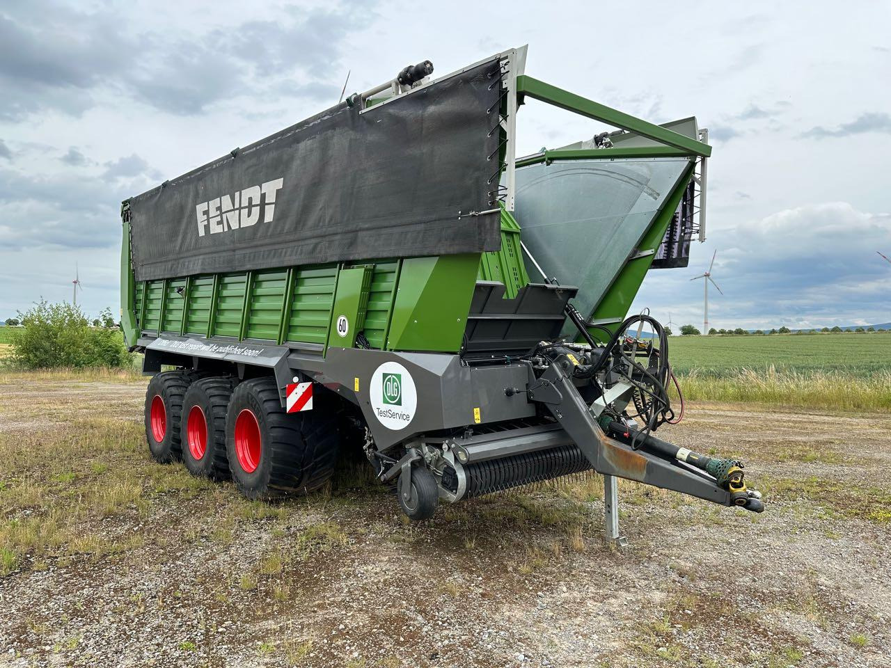 Autochargeuse Fendt TIGO 90 XR D - Ladewagen