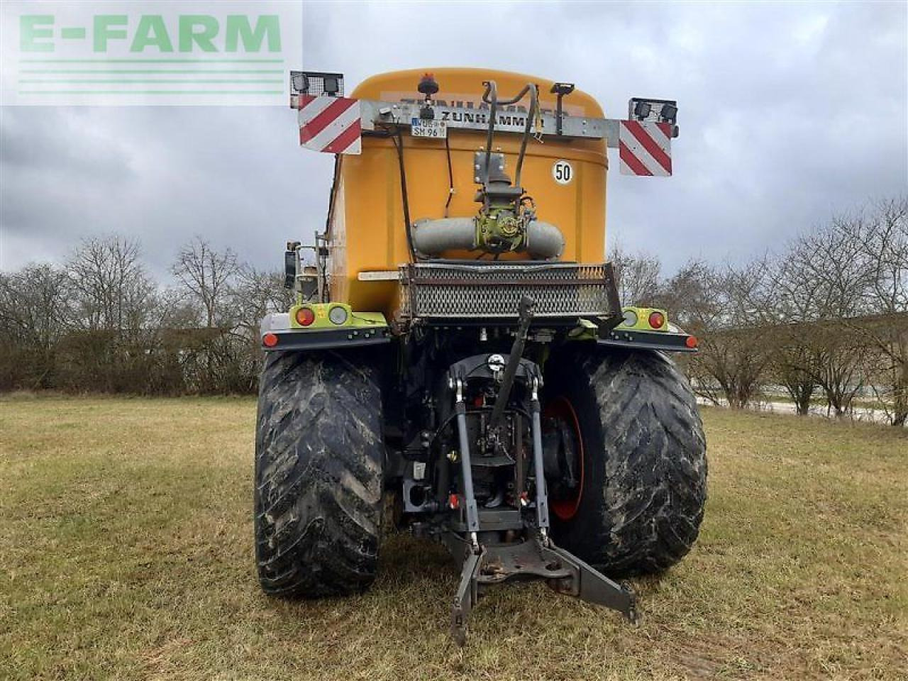 Tracteur agricole CLAAS xerion 4000 saddle trac SADDLE TRAC