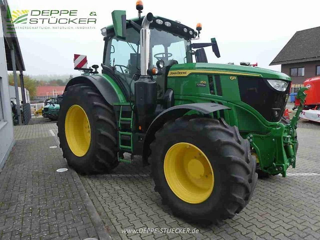 Tracteur agricole John Deere 6r 250