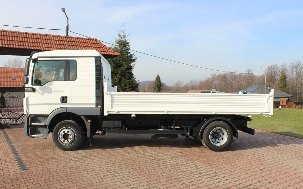 Camion benne MAN TGM 12 250 EURO 6 BLOKADA MOSTU