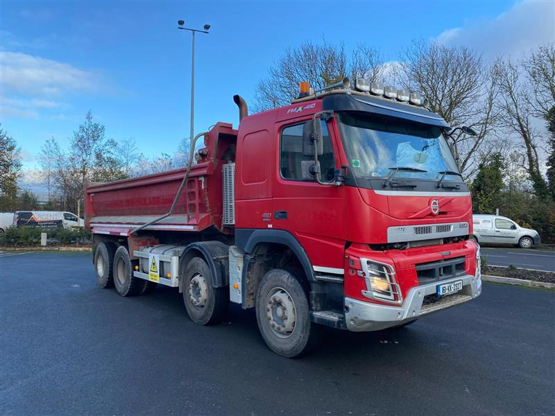 Camion benne 2016 Volvo FMX11 410 8×4 Tipper