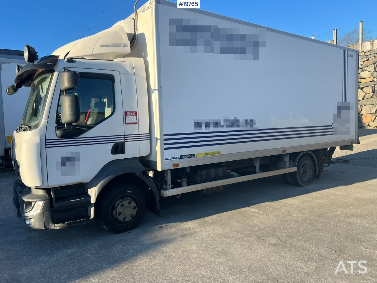 Camion fourgon Renault D7.5