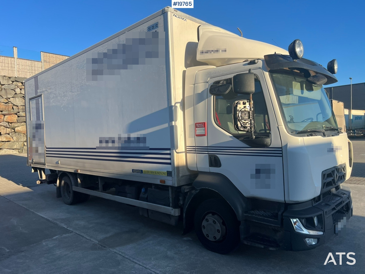 Camion fourgon Renault D7.5