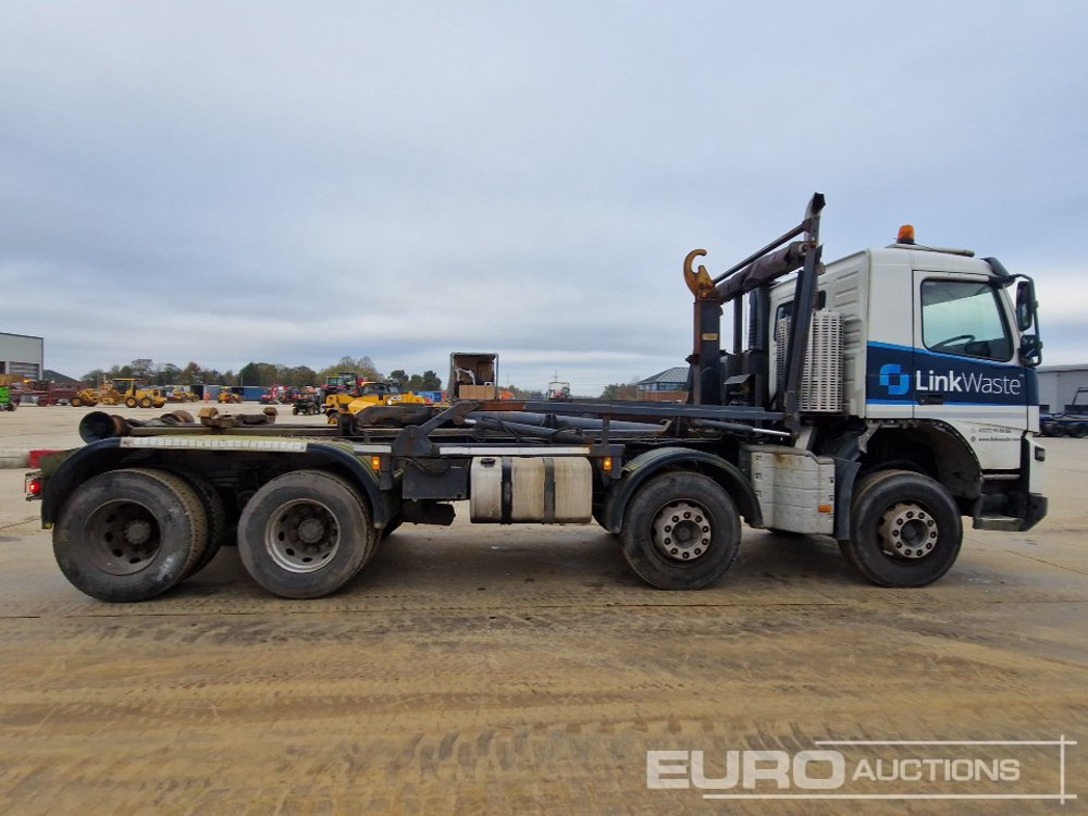 Camion ampliroll 2014 Volvo FMX