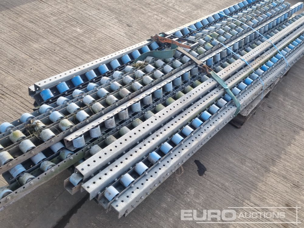 Matériel de chantier Pallet of Conveyor Roller Trays