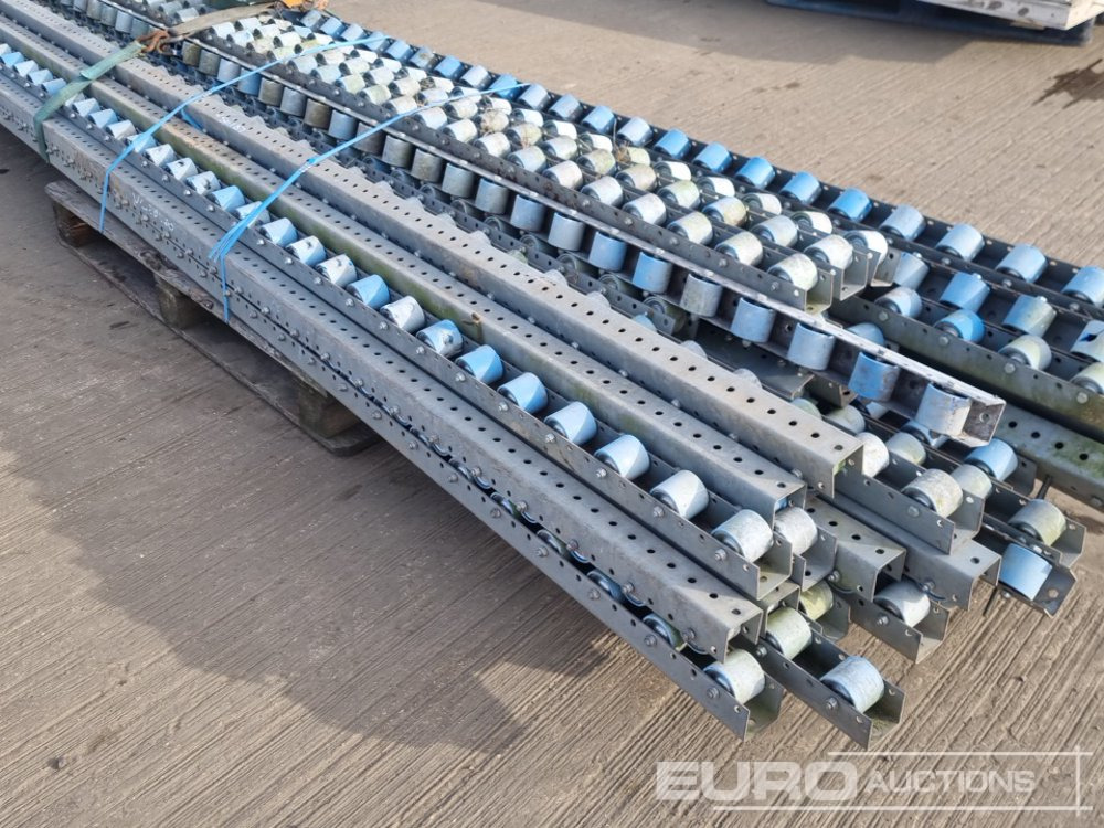 Matériel de chantier Pallet of Conveyor Roller Trays