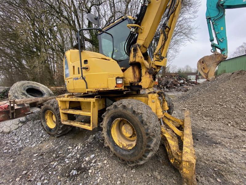 Pelle sur pneus Komatsu PW118MR-8